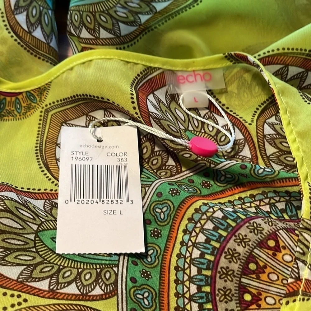 Echo Design Beach Green Mándala Print Pullover Swimsuit Coverup. Size L. P5/A